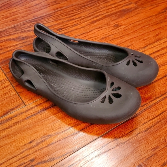 CROCS Dark Brown Carlie Slingback Women's Ballet Flats - Picture 1 of 4